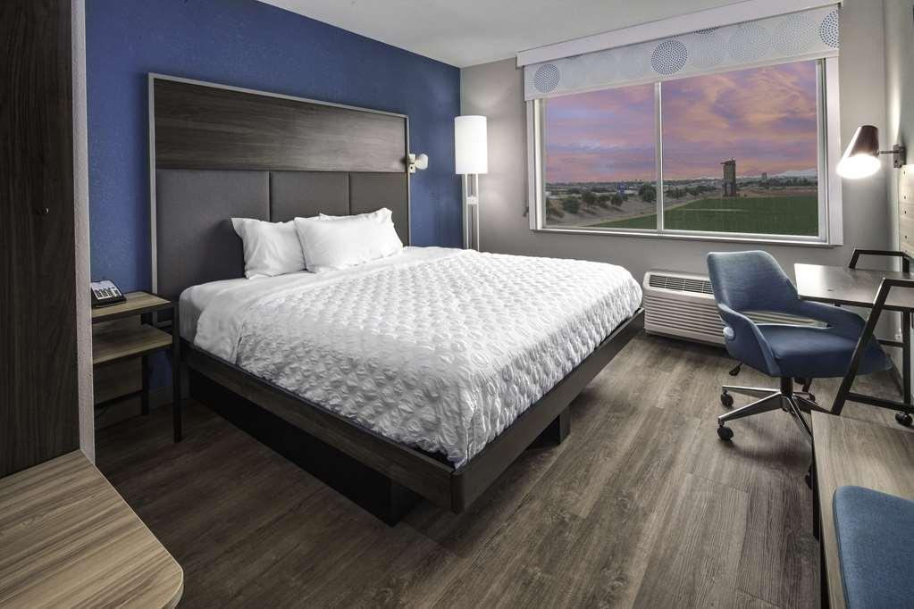 Tru By Hilton Goodyear Phoenix West, Az Номер фото